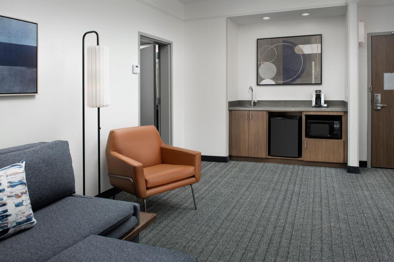 Courtyard By Marriott Savannah Downtown - Historic District Экстерьер фото