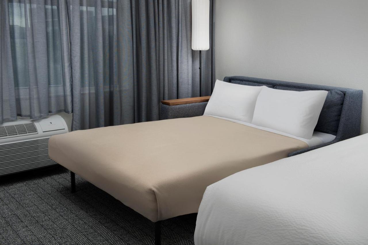 Courtyard By Marriott Savannah Downtown - Historic District Экстерьер фото