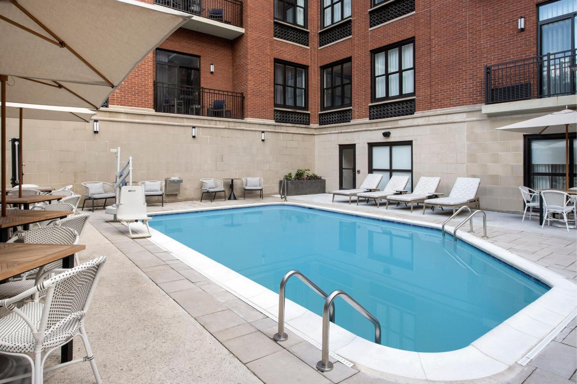 Courtyard By Marriott Savannah Downtown - Historic District Экстерьер фото