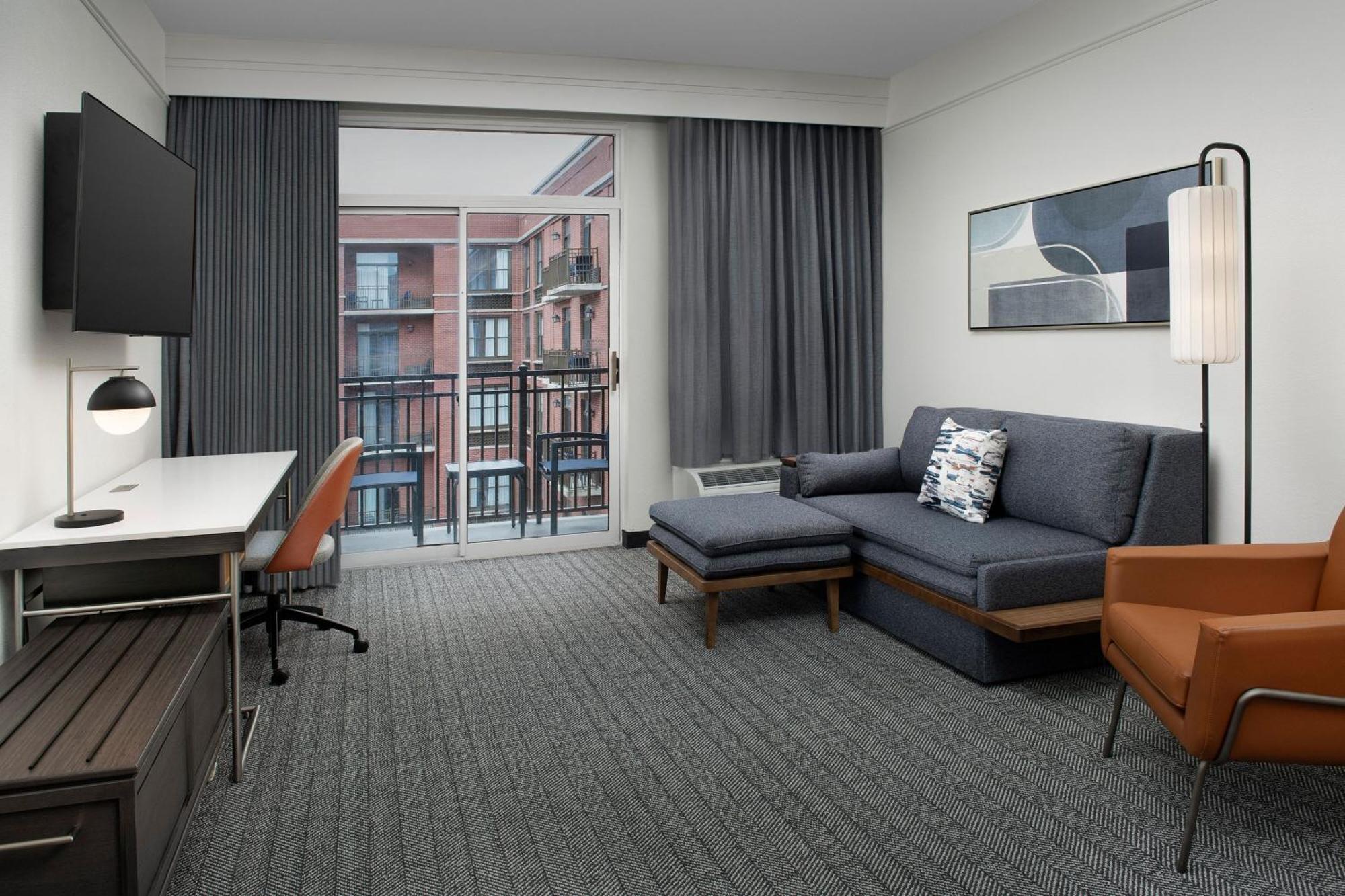 Courtyard By Marriott Savannah Downtown - Historic District Экстерьер фото