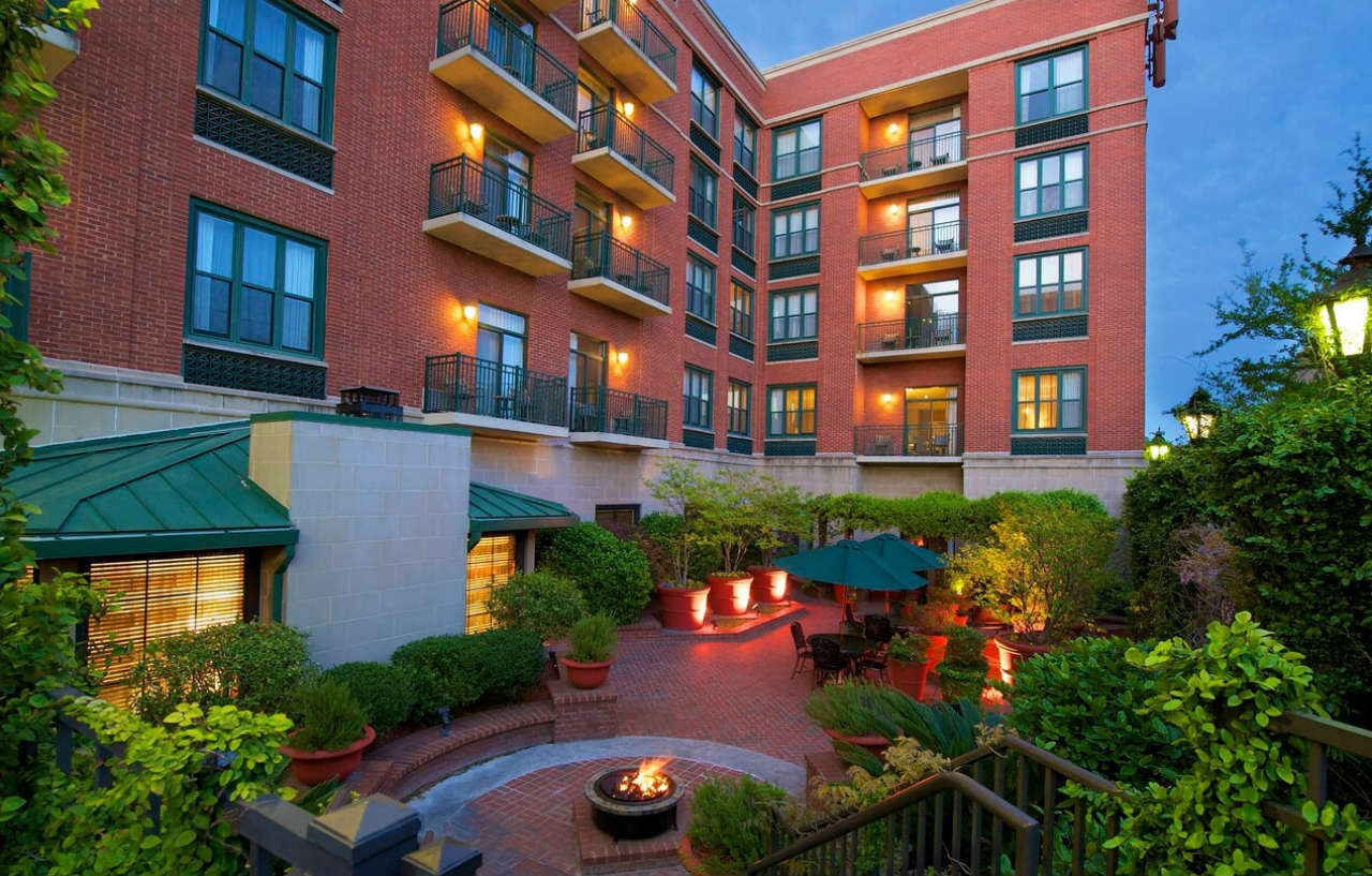 Courtyard By Marriott Savannah Downtown - Historic District Экстерьер фото
